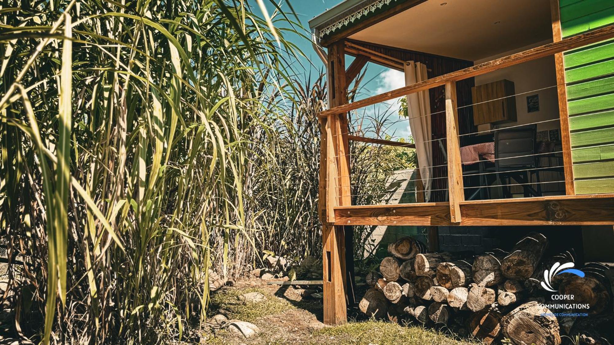 Chalet Tikaz Sandjo Entre-Deux Exterior photo